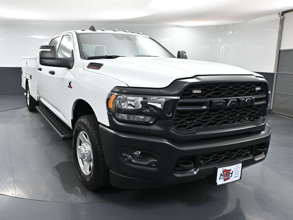 2024 Ram 3500 Tradesman photo 8