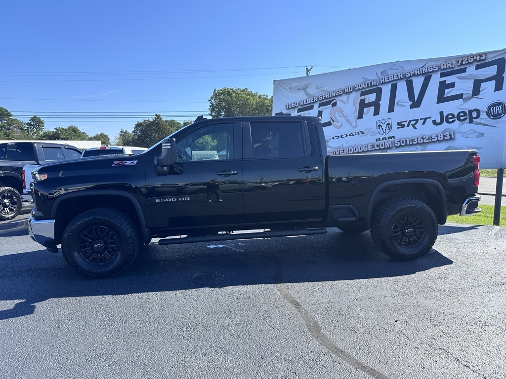 Used 2024 Chevrolet Silverado 2500HD LT with VIN 2GC4YNE75R1103476 for sale in Little Rock