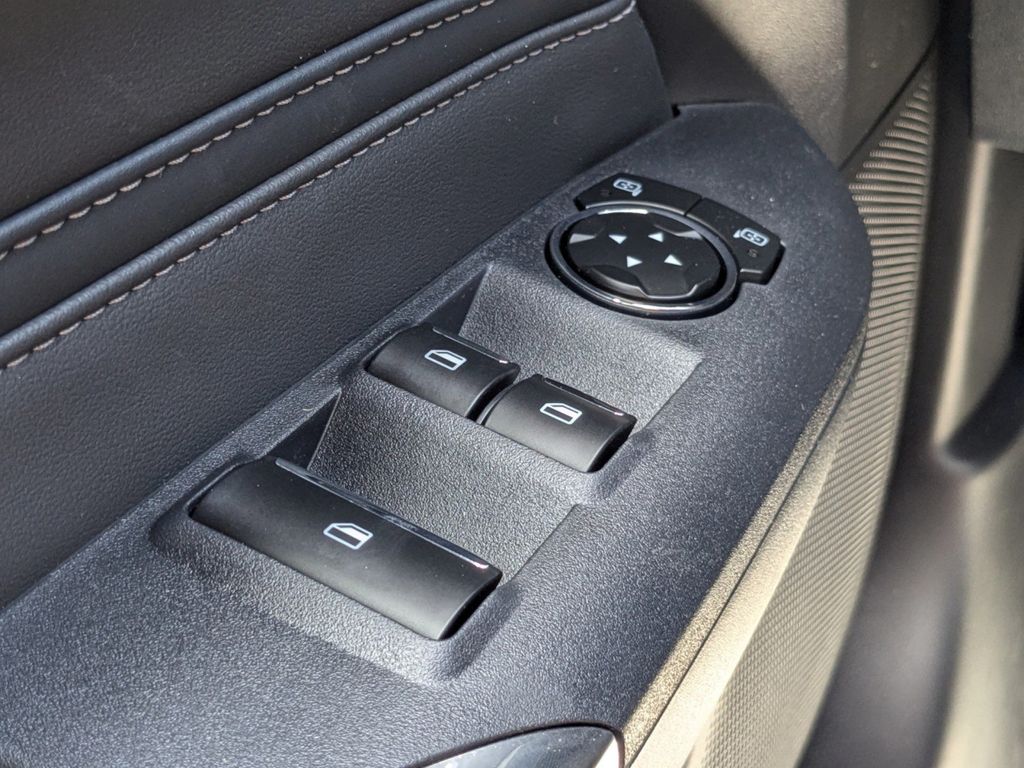 2025 Ford Mustang GT Premium Convertible photo 23