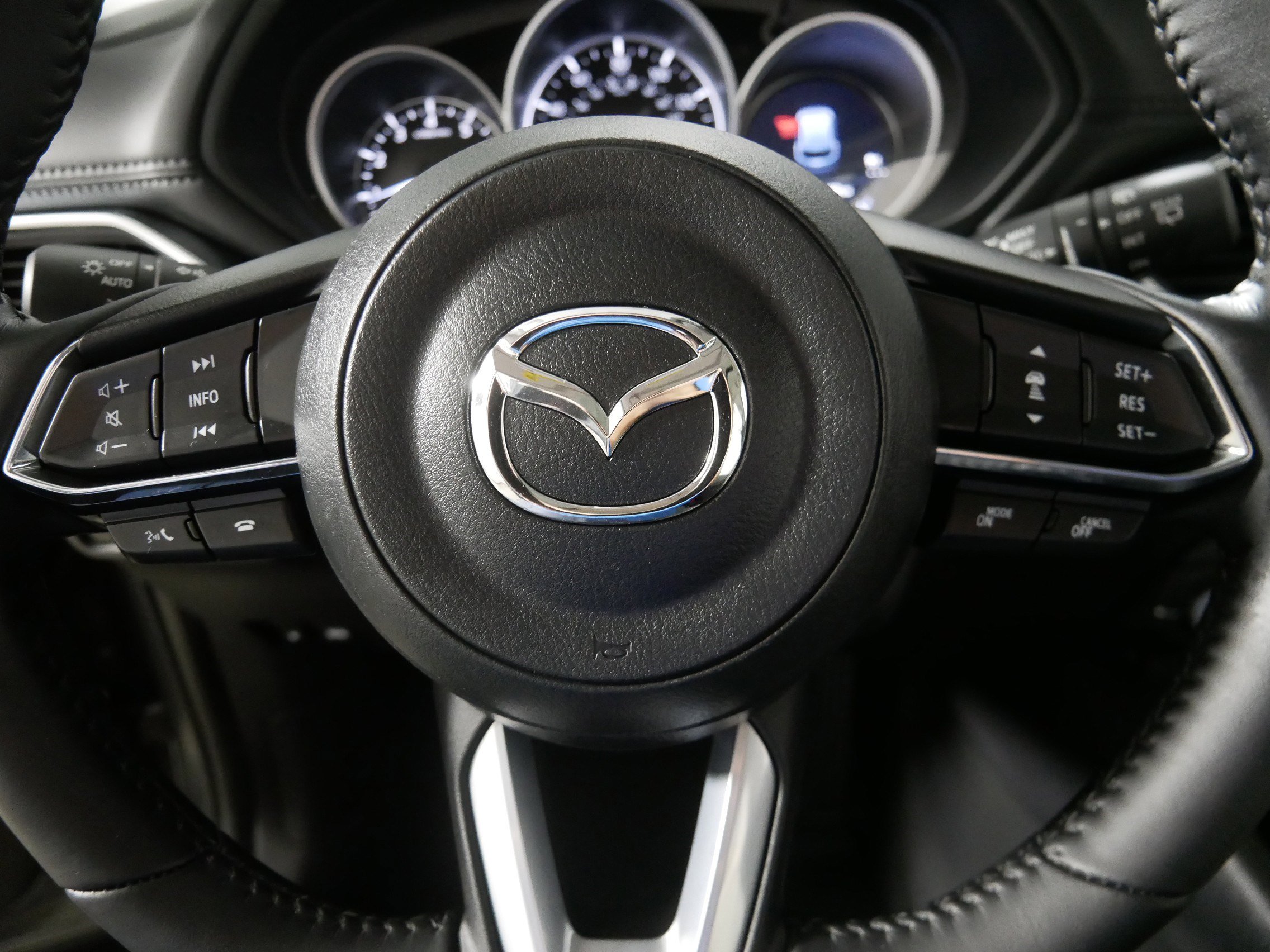 2025 Mazda CX-5 2.5 S Preferred photo 23