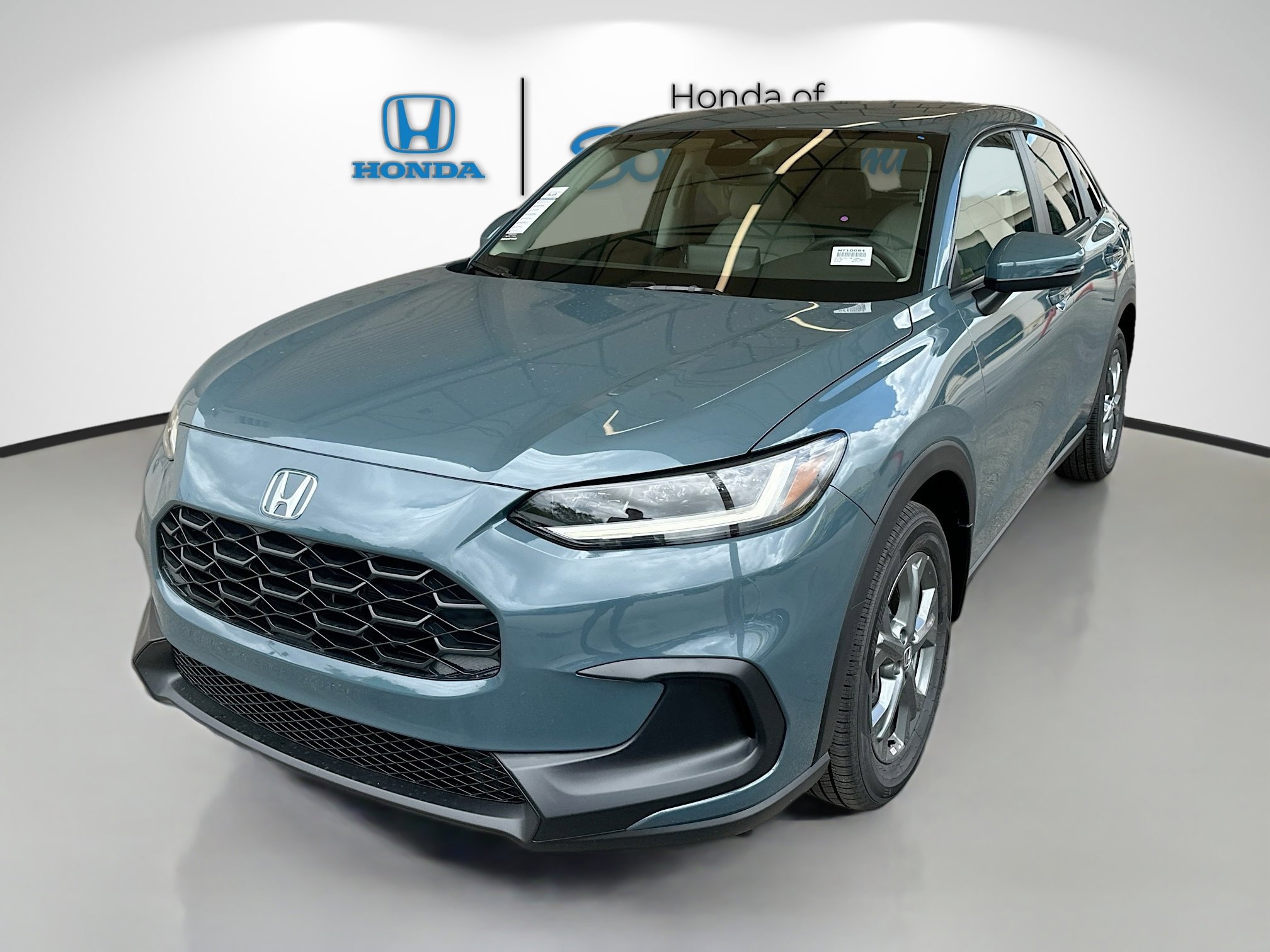 2026 Honda HR-V LX photo 3