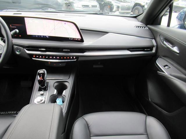 2025 Cadillac XT4 Premium Luxury photo 14