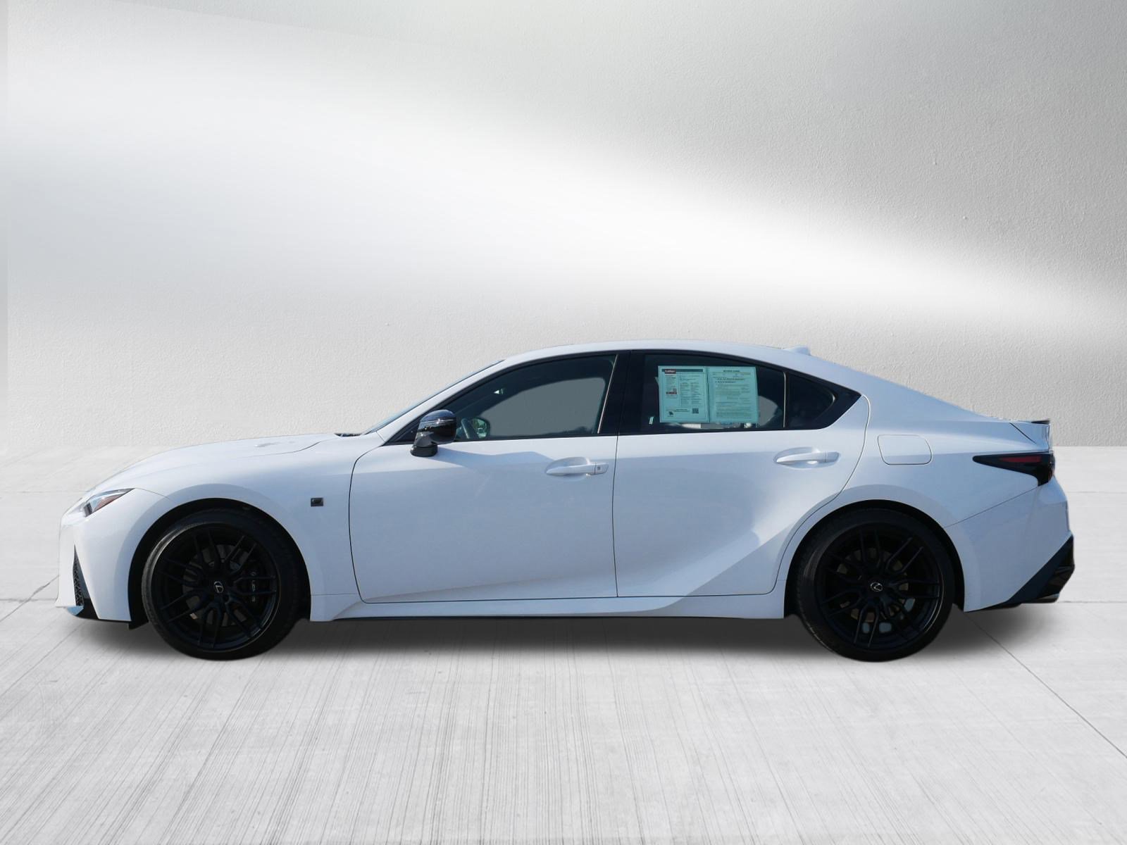 2024 Lexus IS 500 F SPORT Performance photo 4