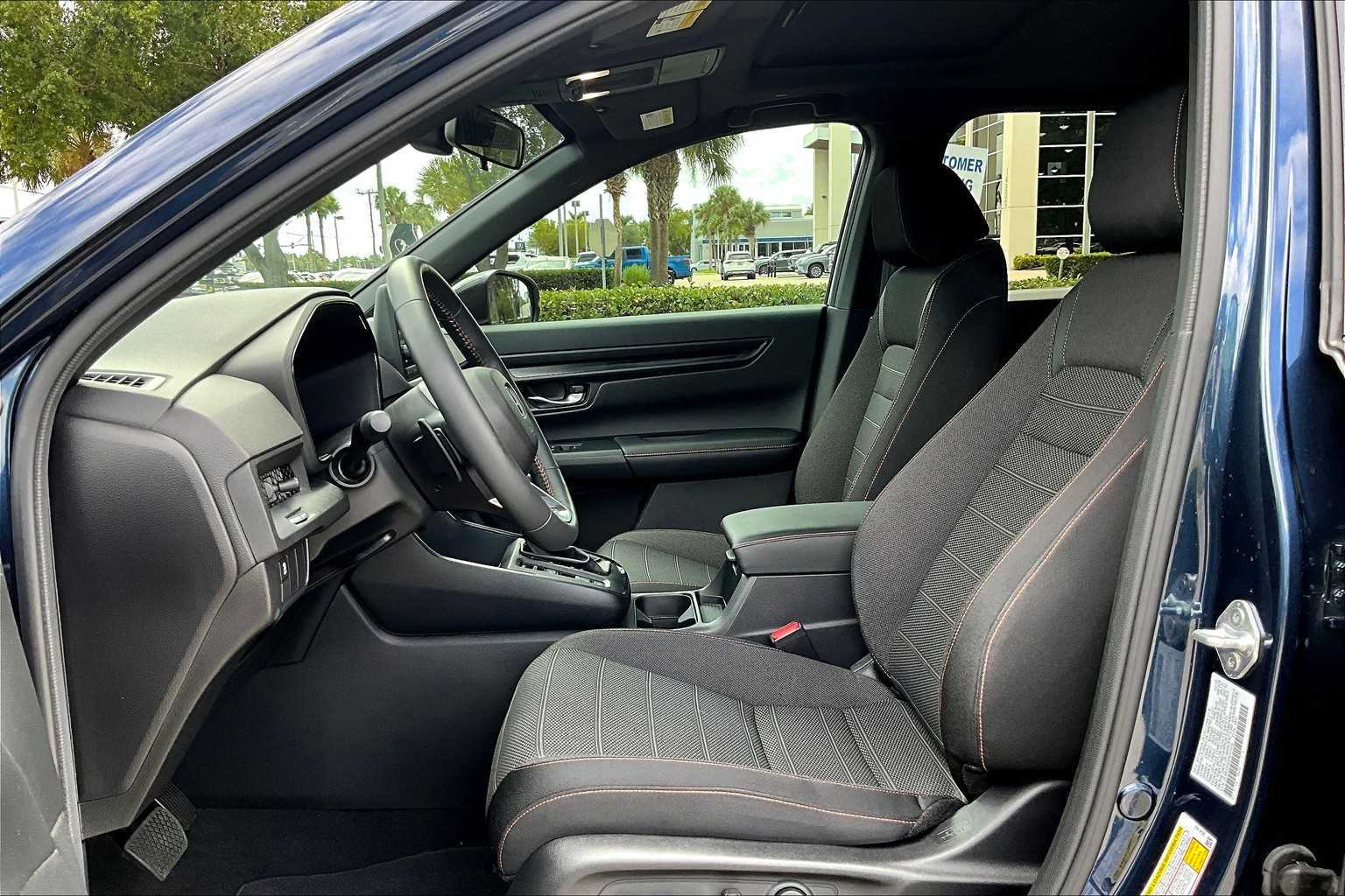 2023 Honda CR-V Hybrid Sport photo 6