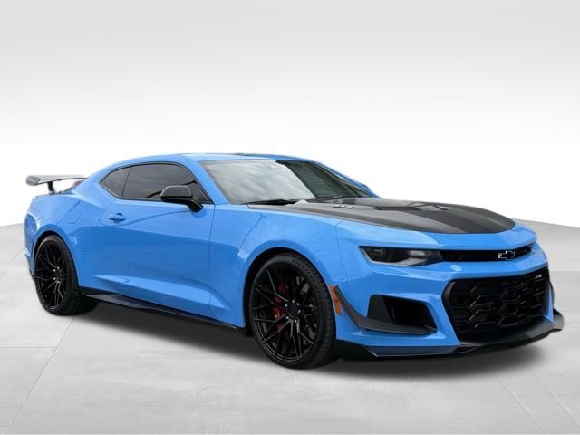 2022 Chevrolet Camaro ZL1's photo