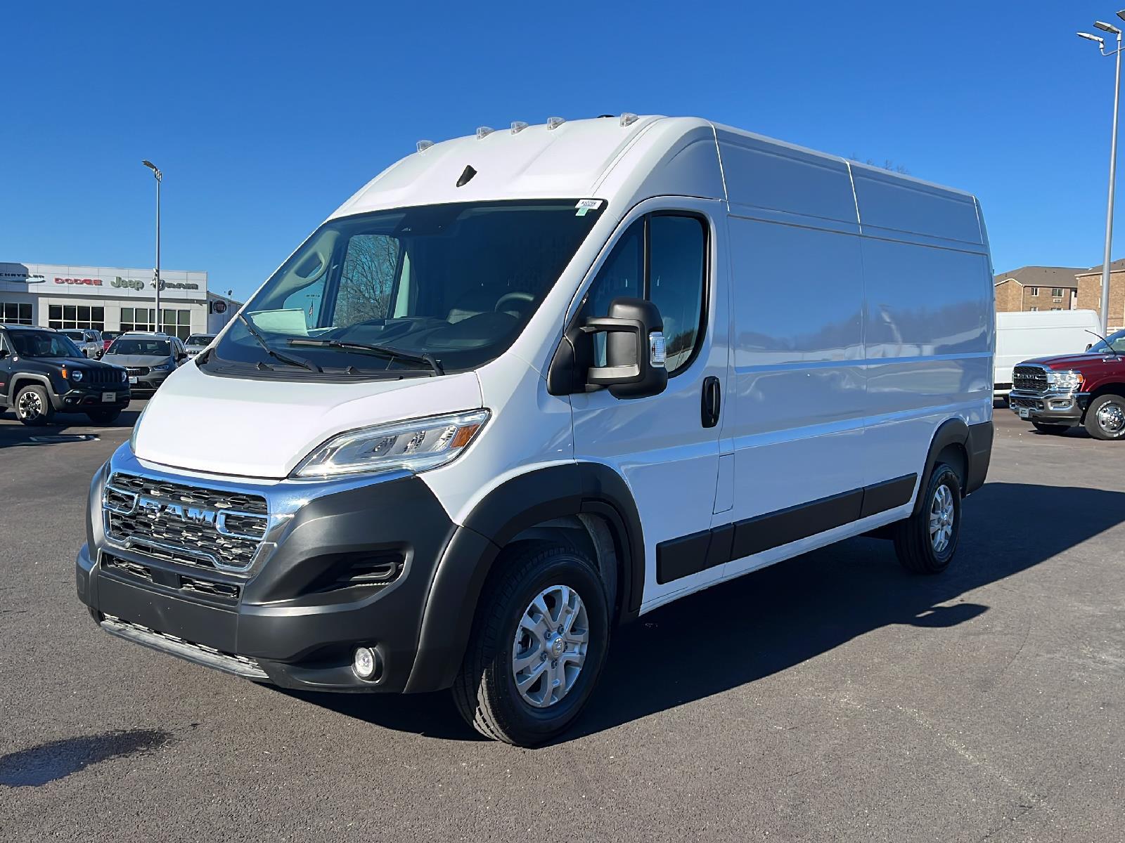 2024 Ram ProMaster 2500 photo 2