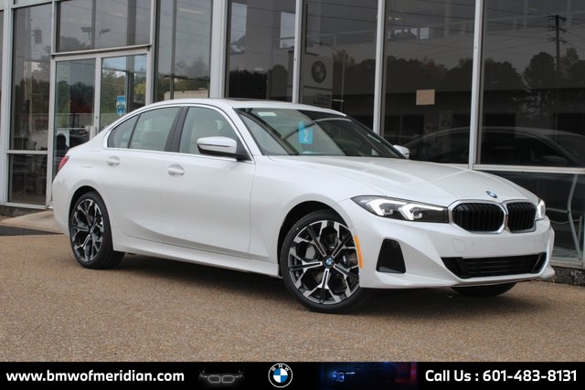 2026 BMW 3 Series 330i's photo