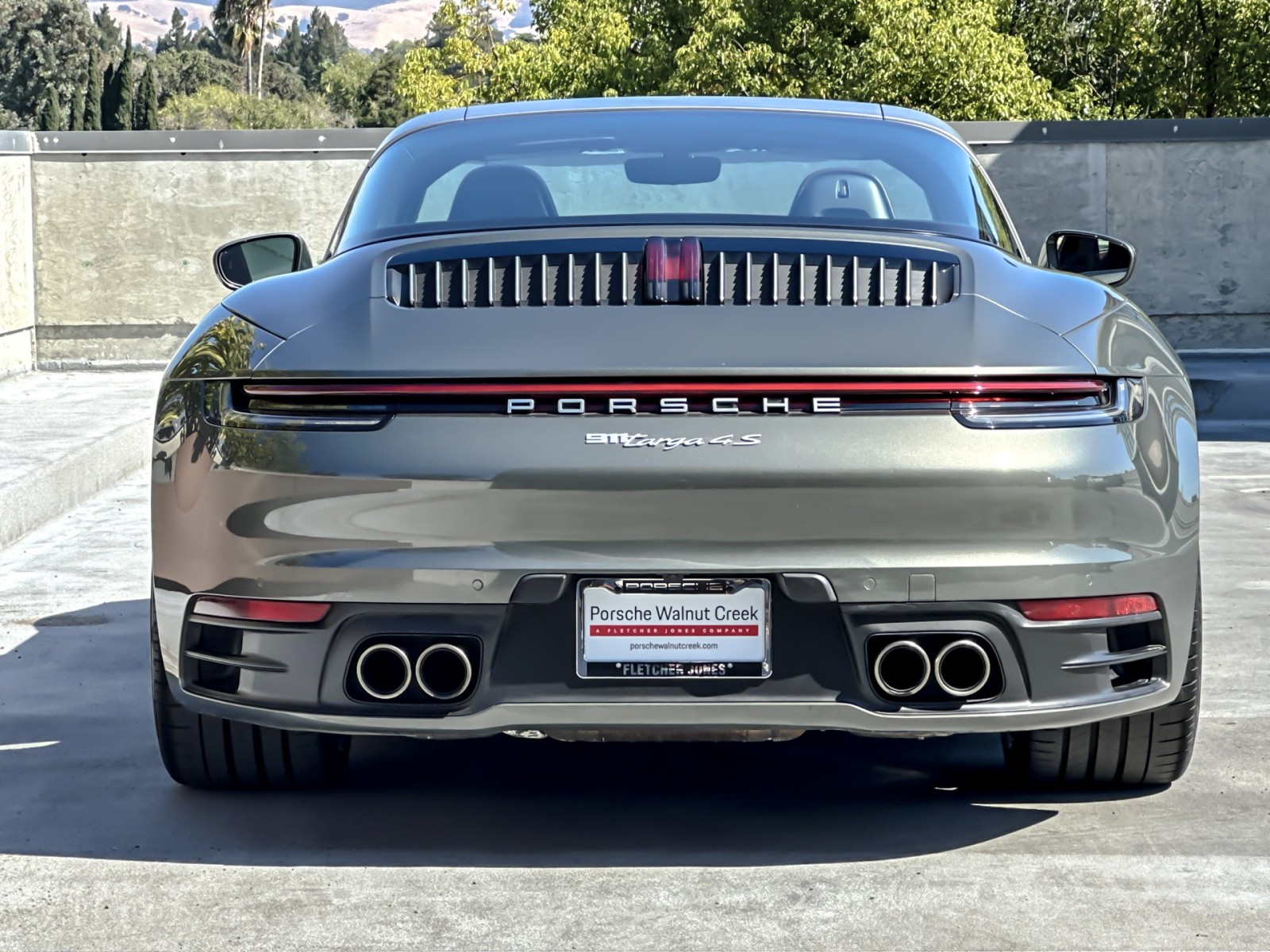 2024 Porsche 911 4S photo 7