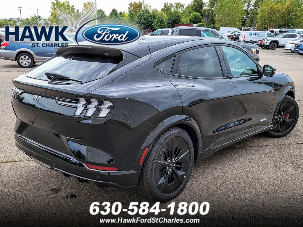 2025 FORD MUSTANG MACH-E - Image 5