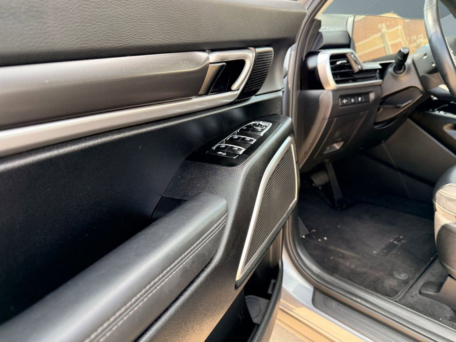 2024 Kia Telluride S photo 23