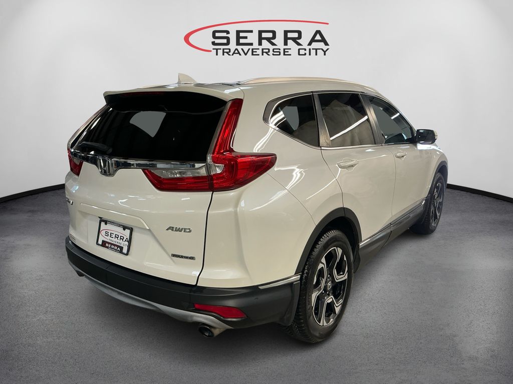 2018 Honda CR-V Touring photo 5