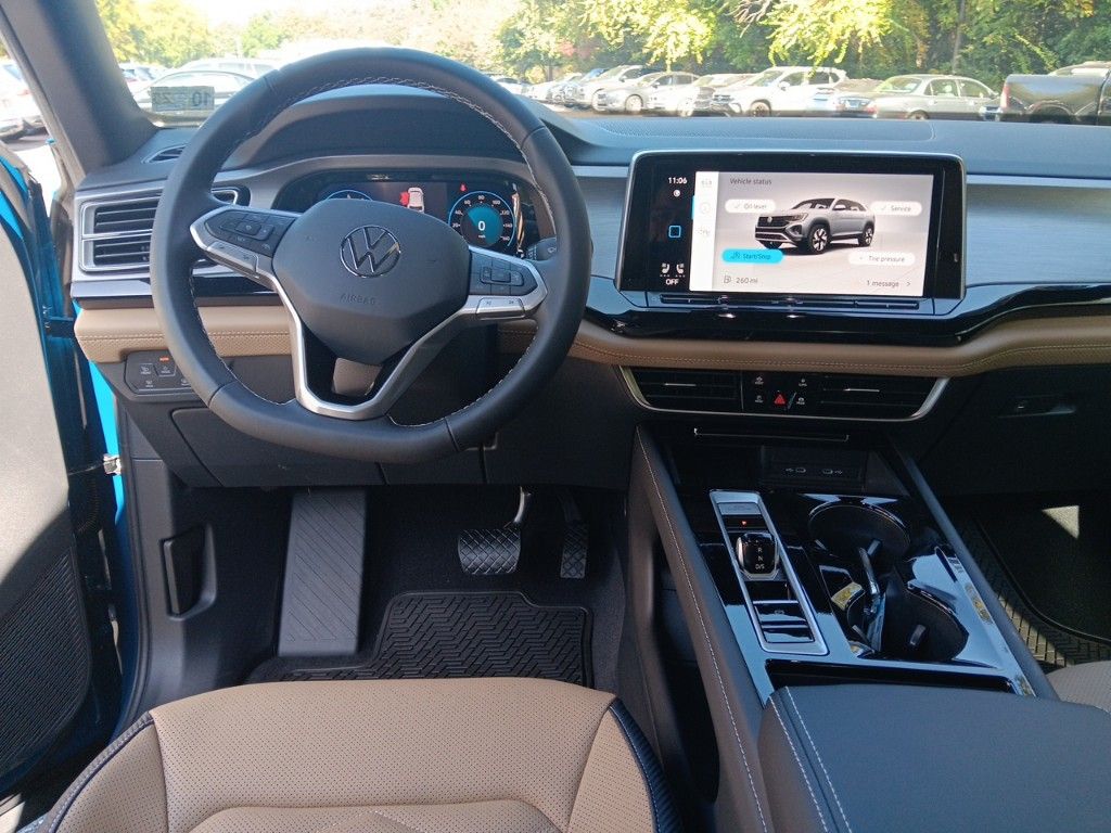 2025 Volkswagen Atlas Cross Sport SE Technology photo 14