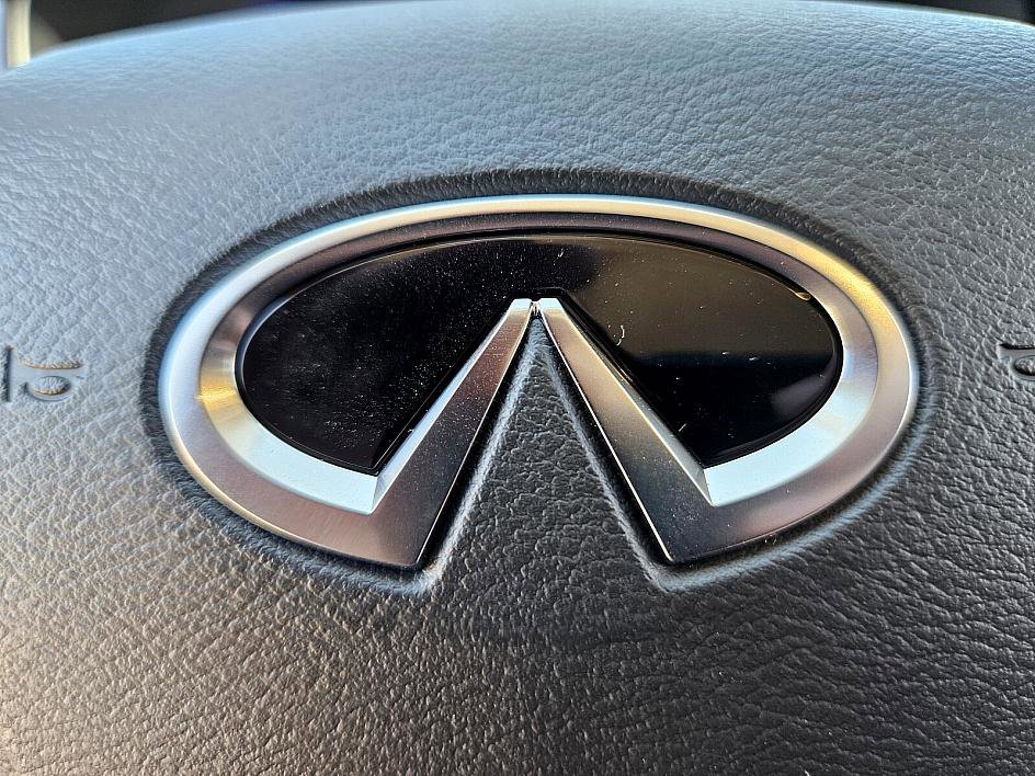 2026 Infiniti QX60 Luxe photo 24