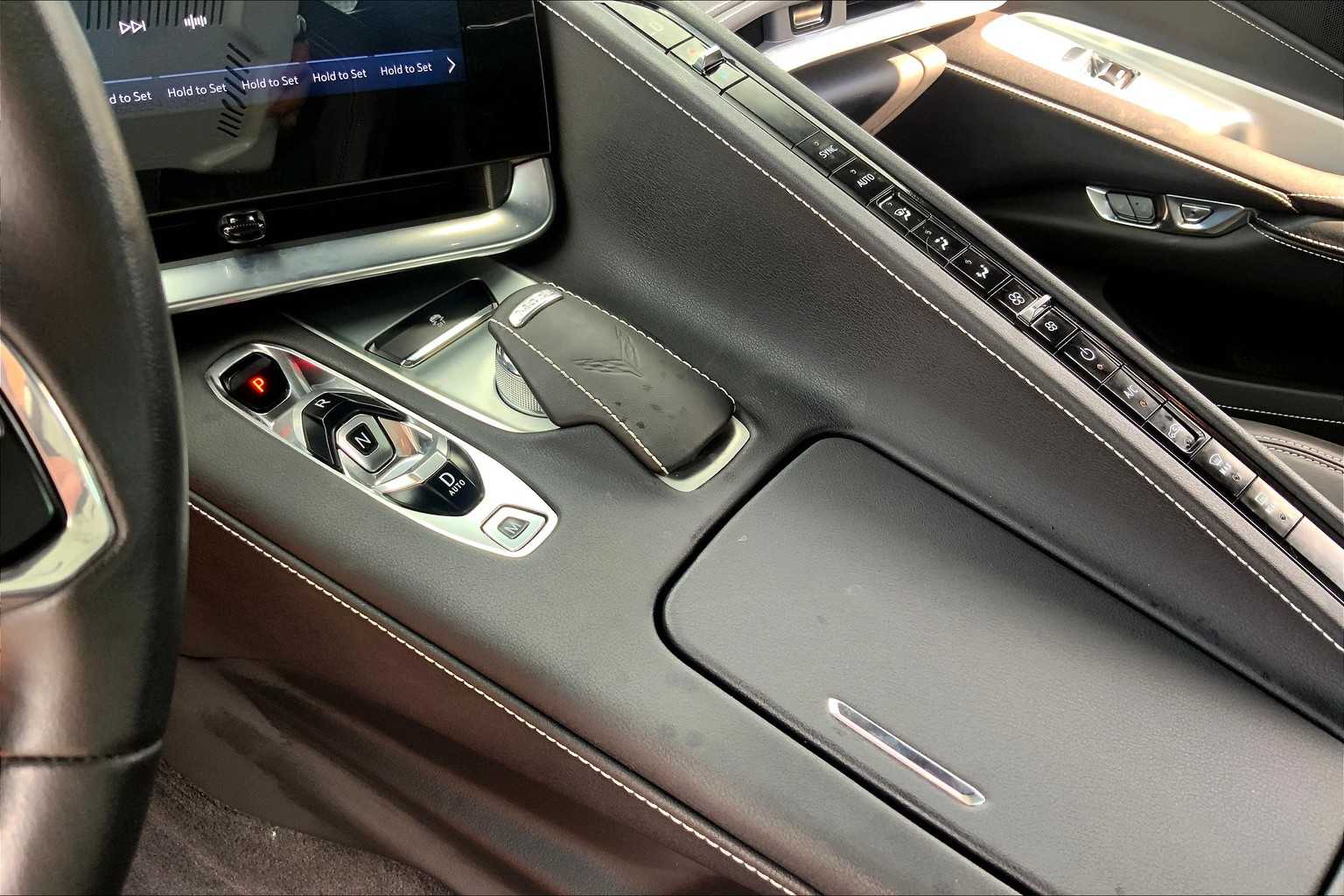 2024 Chevrolet Corvette 1LT photo 12