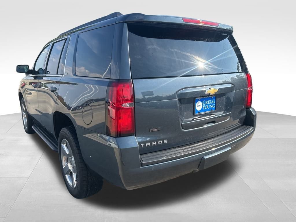 2019 Chevrolet Tahoe LT photo 2