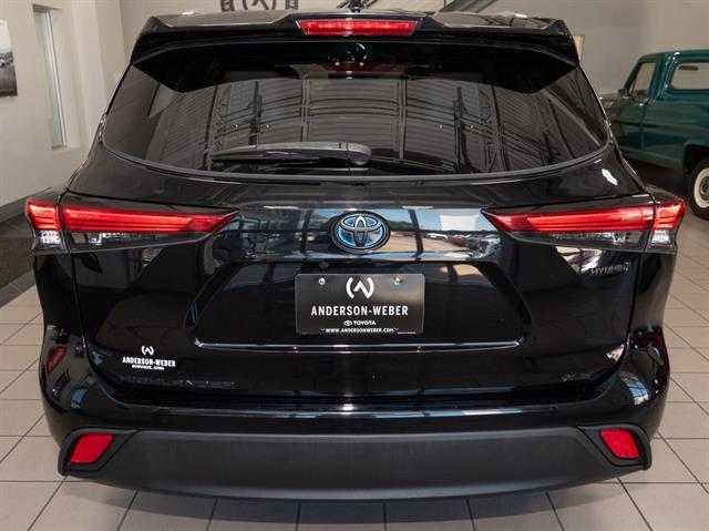 2022 Toyota Highlander XLE photo 19