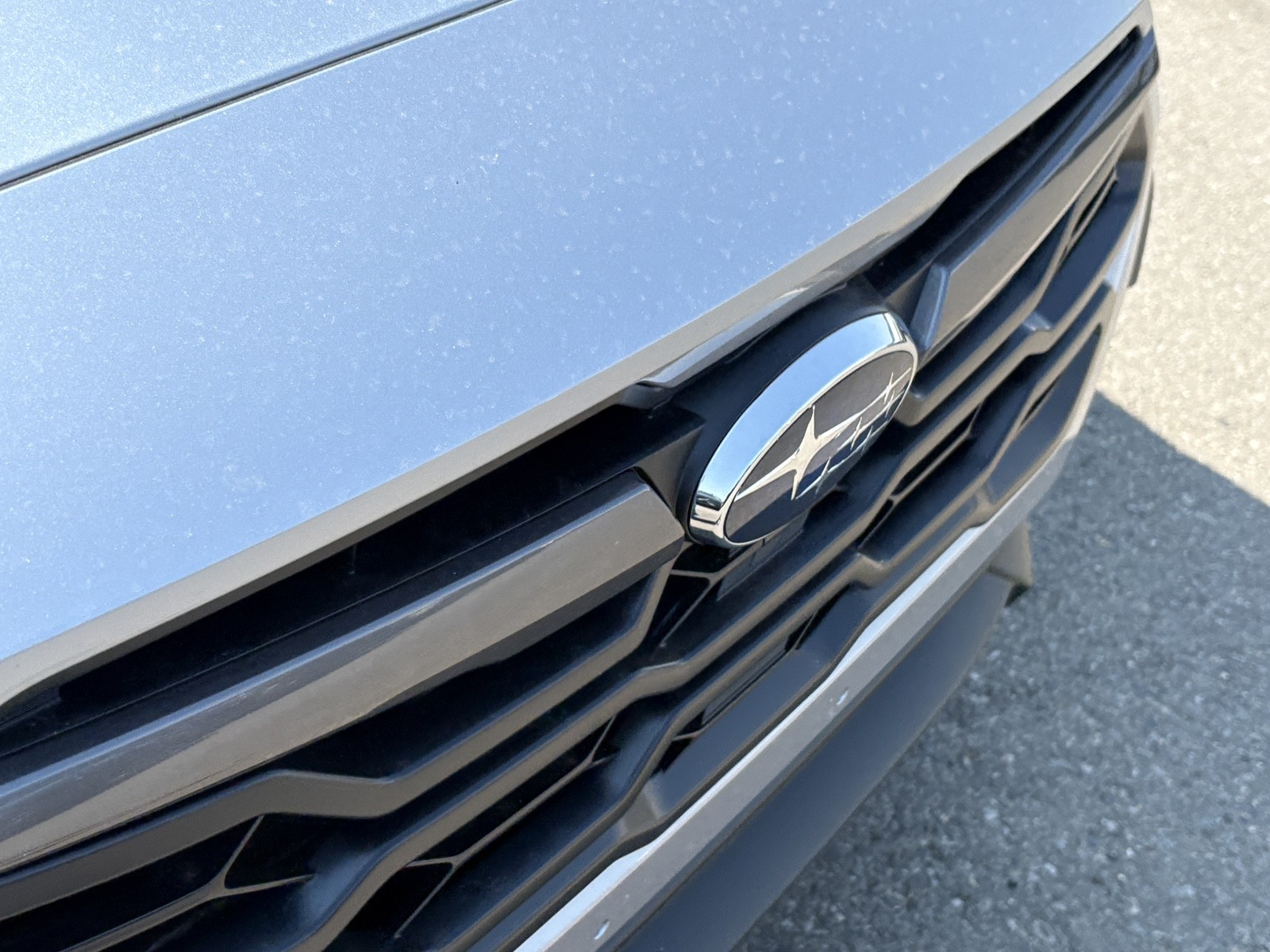 New 2025 Ice Silver Metallic Subaru Premium image 31