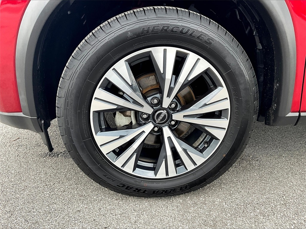 2023 Nissan Rogue SV photo 4