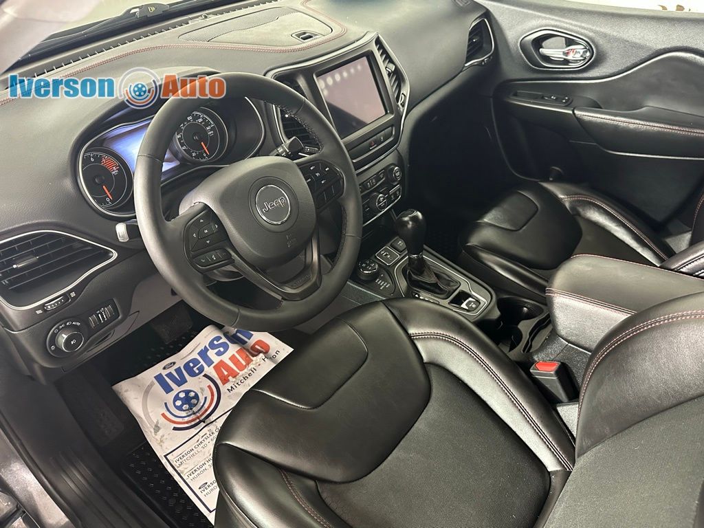 2022 Jeep Cherokee Trailhawk photo 9