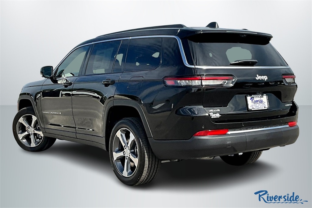 2025 Jeep Grand Cherokee Limited photo 3