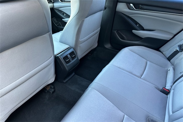 2019 Honda Accord EX photo 15
