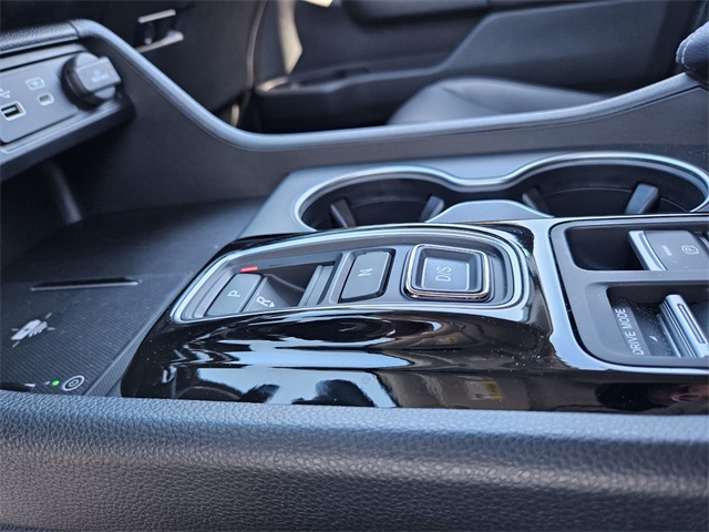 2024 Honda Pilot Touring photo 22