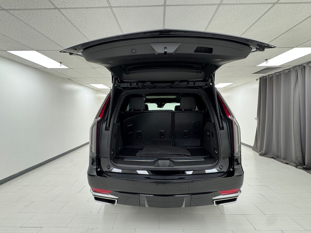 2024 Cadillac Escalade Premium Luxury photo 26