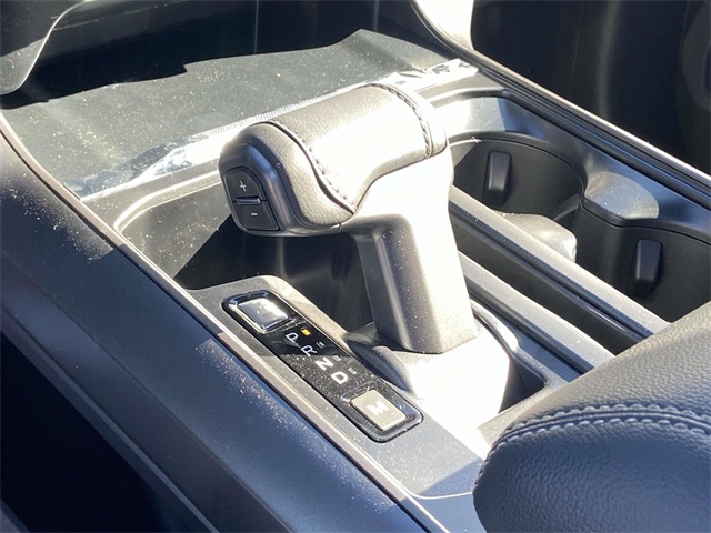 2025 Ford F-150 Lariat photo 15
