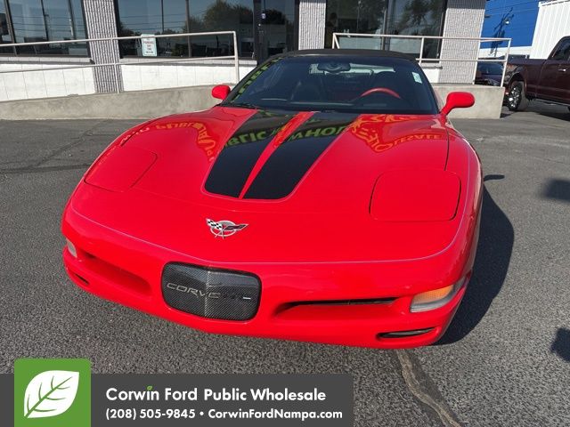 2003 Chevrolet Corvette Base photo 2