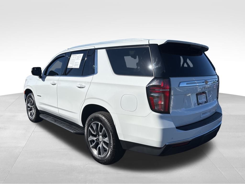 2021 Chevrolet Tahoe LT photo 2