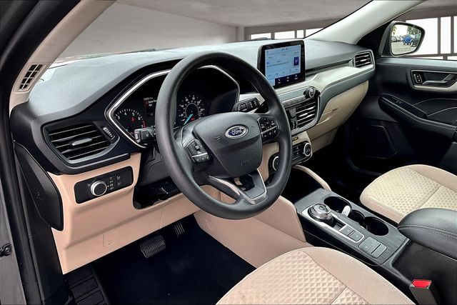 2022 Ford Escape SE photo 13