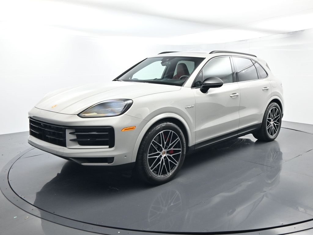 2025 Porsche Cayenne S E-Hybrid