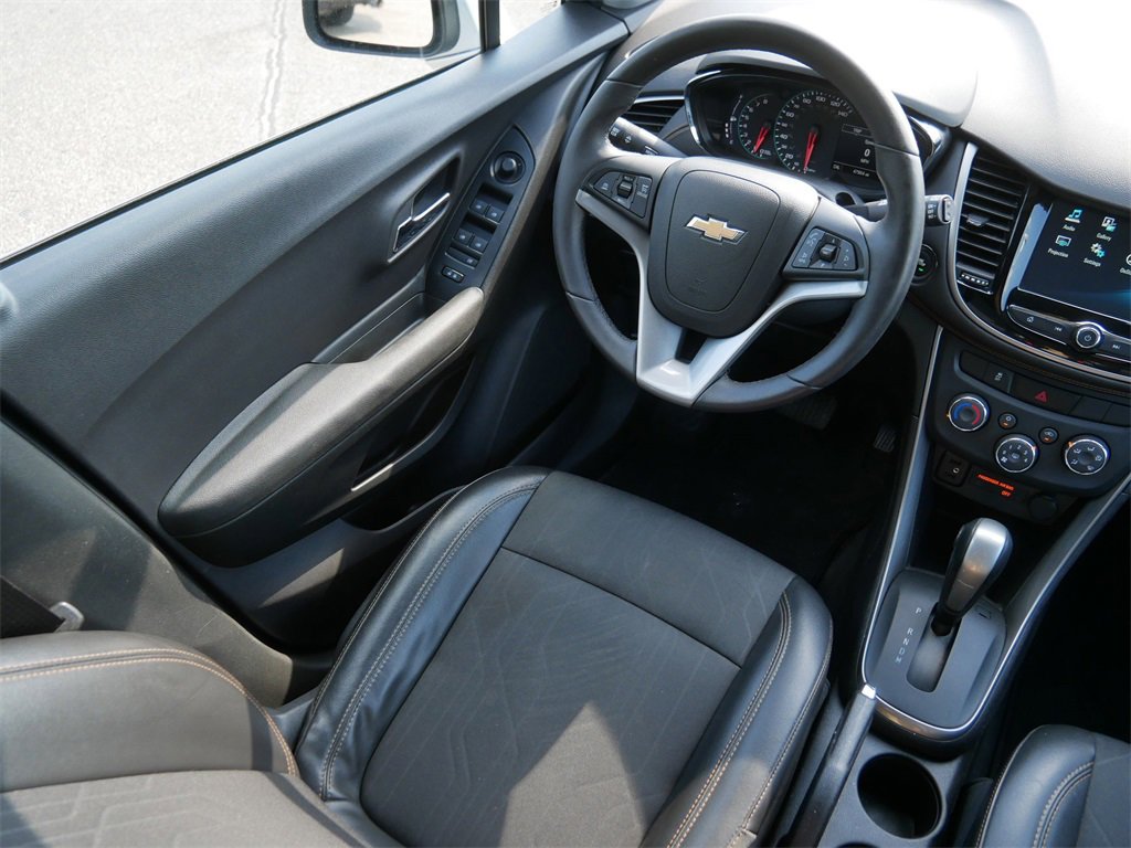 2017 Chevrolet Trax LT photo 13