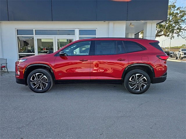 2025 Buick Enclave Sport Touring photo 2