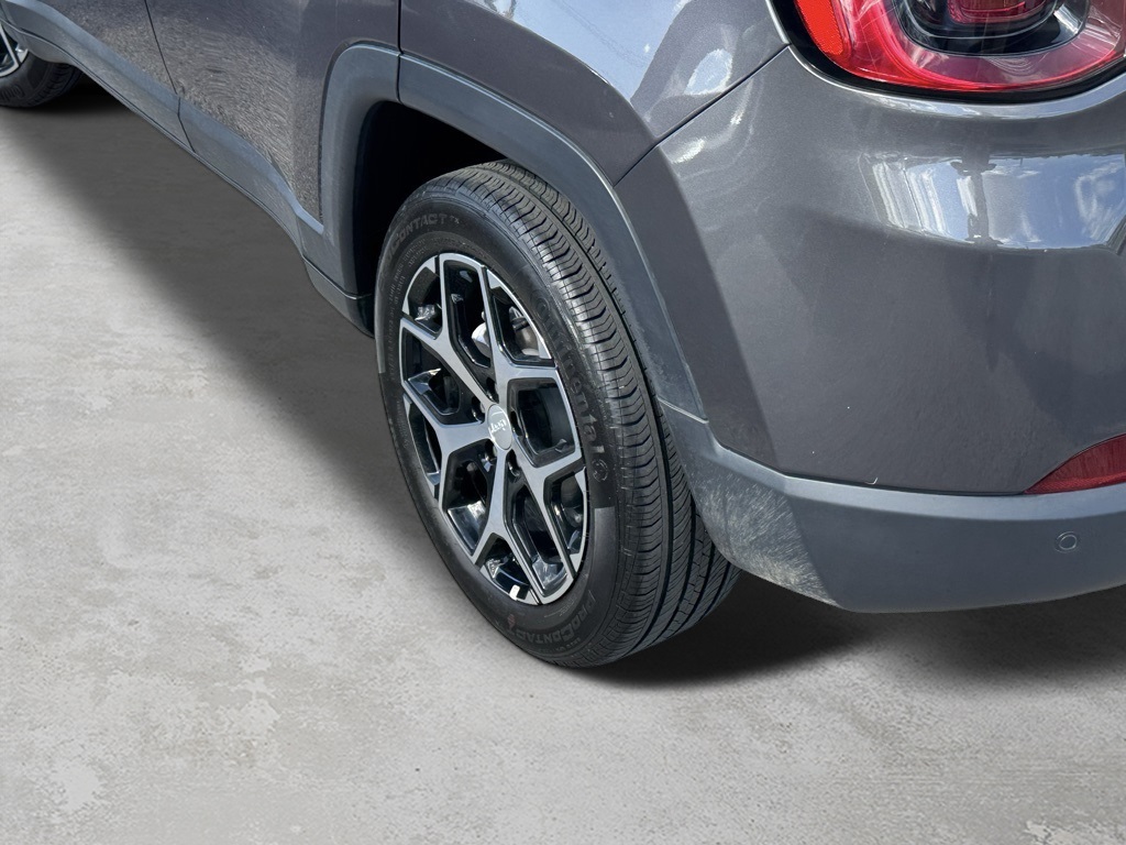 2024 Jeep Compass Limited photo 6