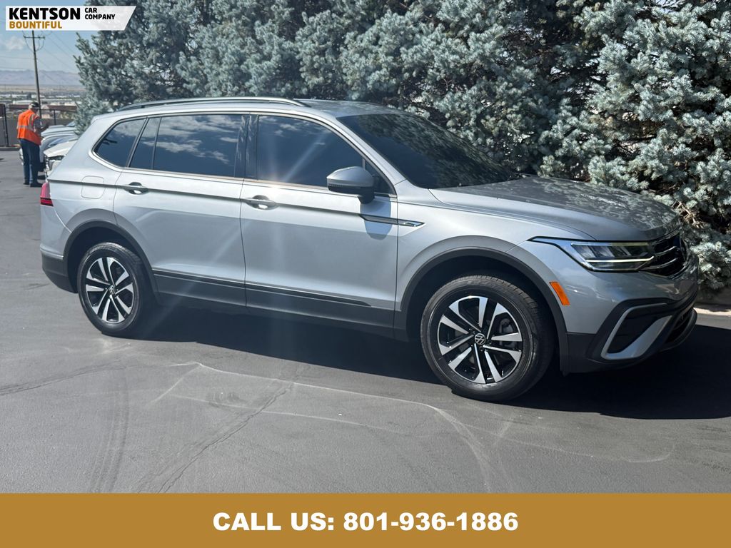 2023 Volkswagen Tiguan S photo 11