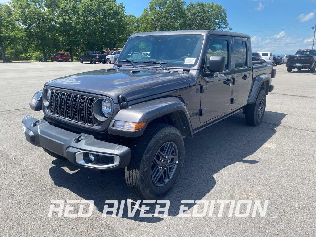 2025 Jeep Gladiator Sport S's photo