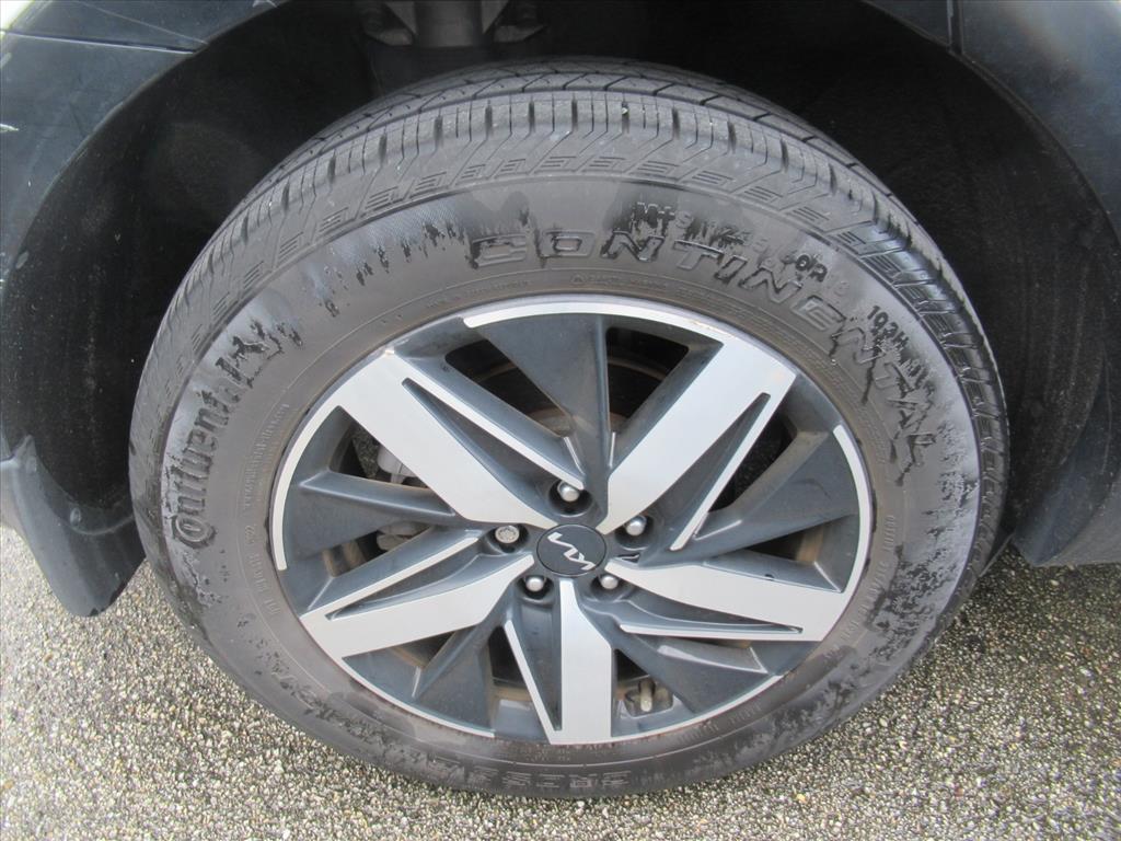 2023 Kia Sorento EX photo 5