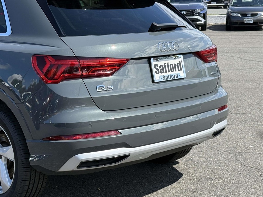 2020 Audi Q3 Premium Plus photo 10