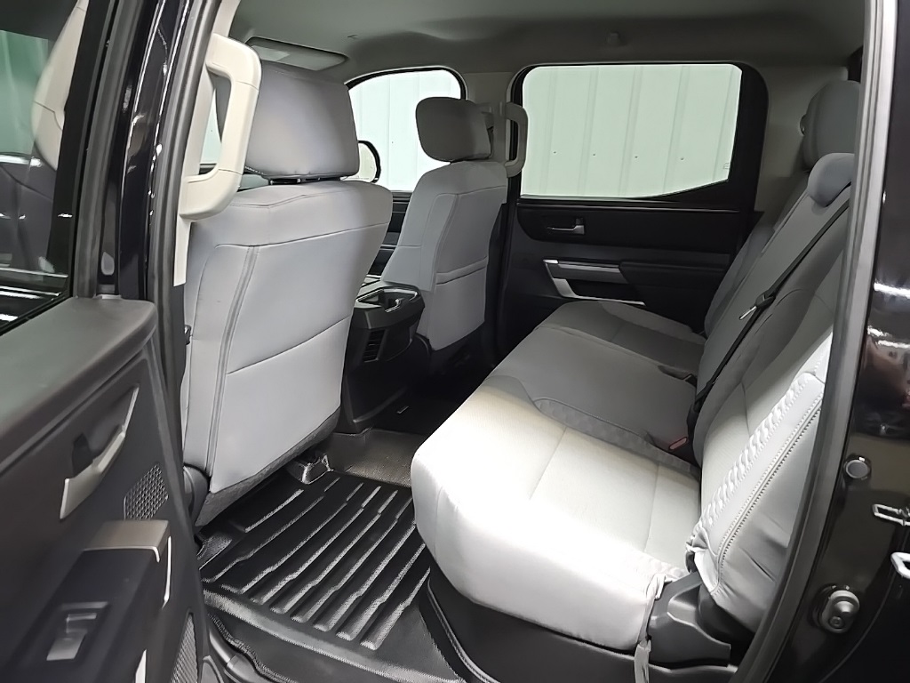 2022 Toyota Tundra SR5 photo 29