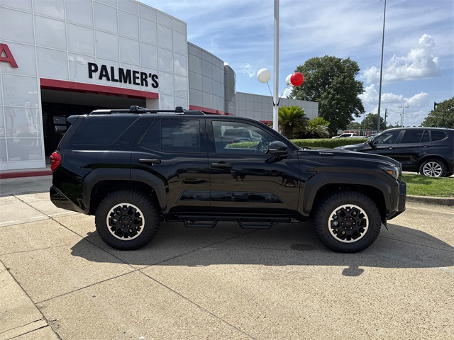 2025 Toyota 4Runner TRD Off-Road photo 2