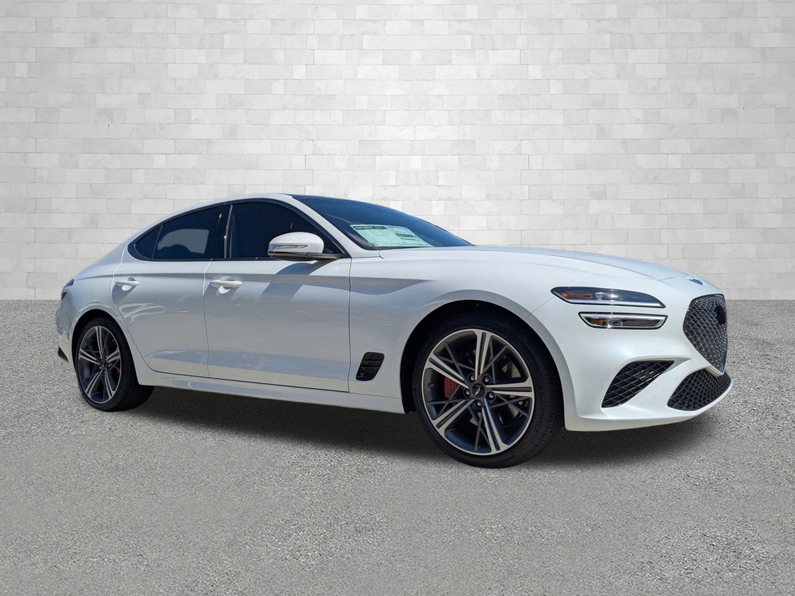 2025 GENESIS G70 Standard's photo