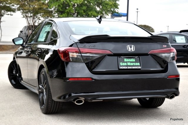 2026 Honda Civic Si photo 2