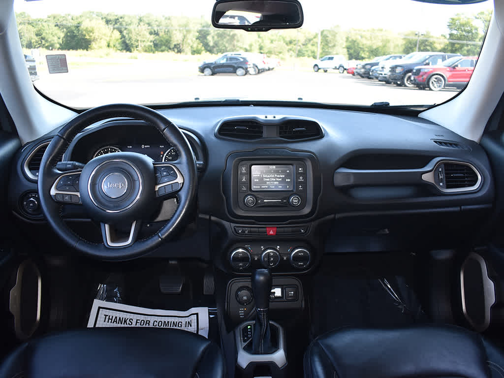 2017 Jeep Renegade Limited photo 4