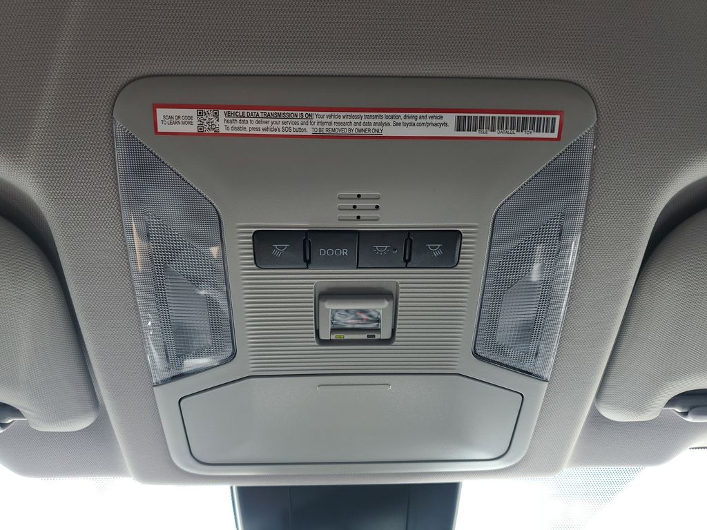2025 Toyota RAV4 Hybrid LE photo 27