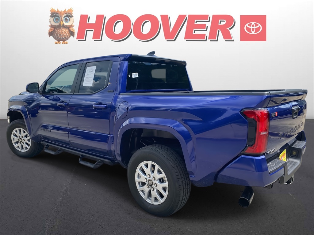 2025 Toyota Tacoma SR5 photo 4