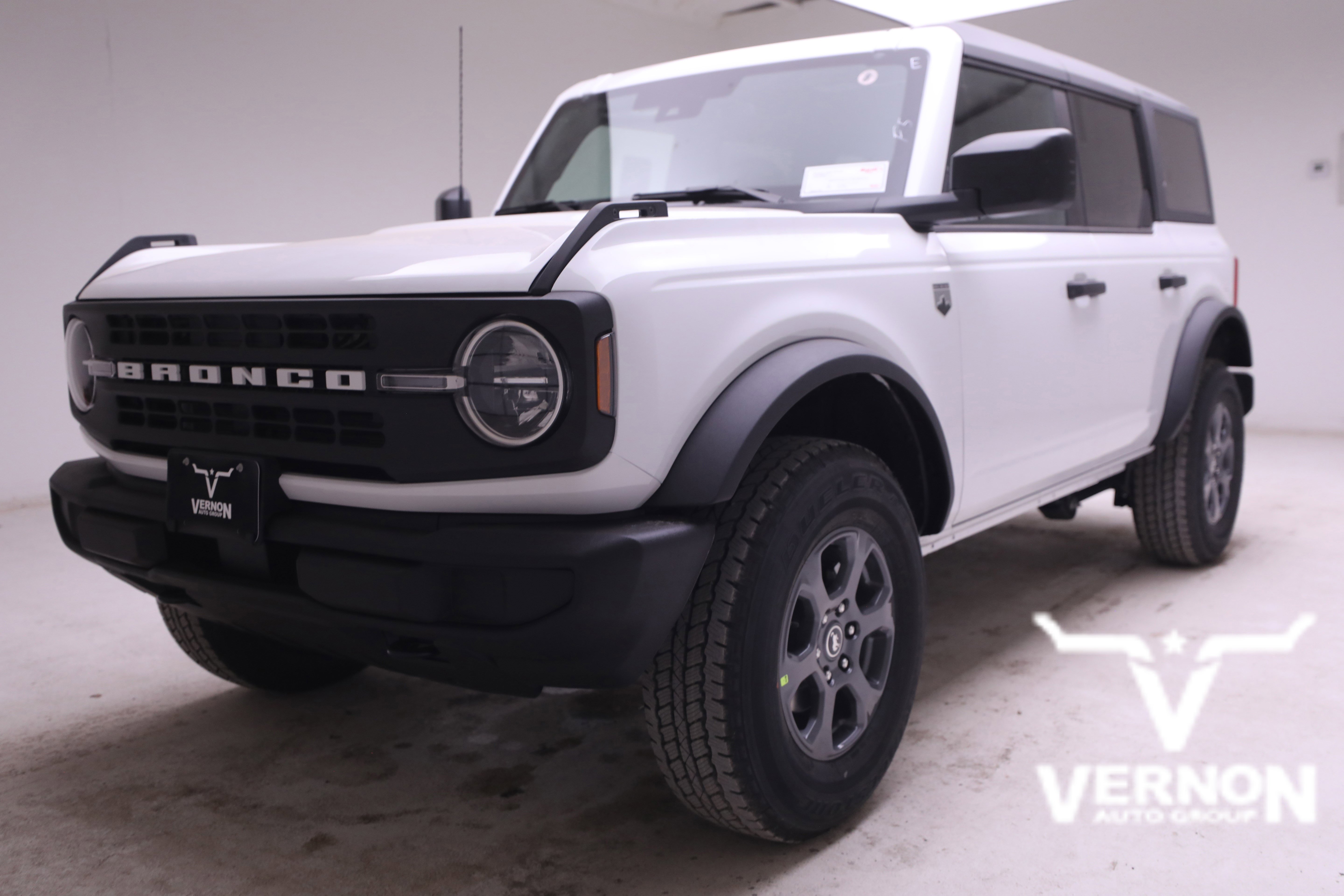 2025 Ford Bronco 4-Door Big Bend's photo