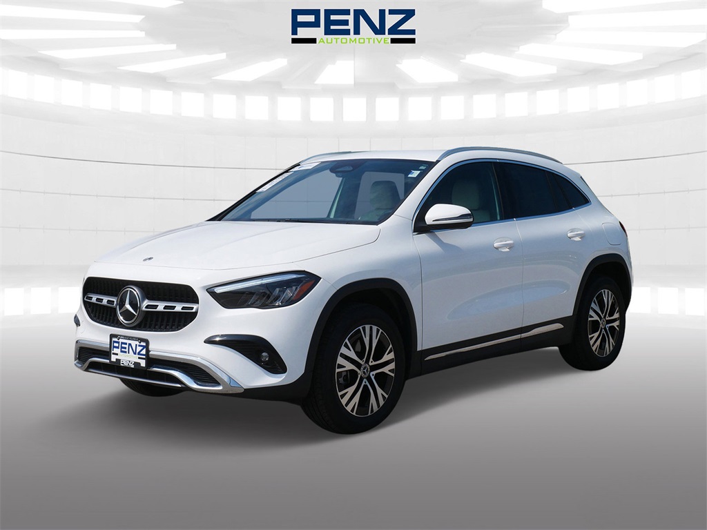 2025 Mercedes Benz GLA 250 4MATIC photo 2