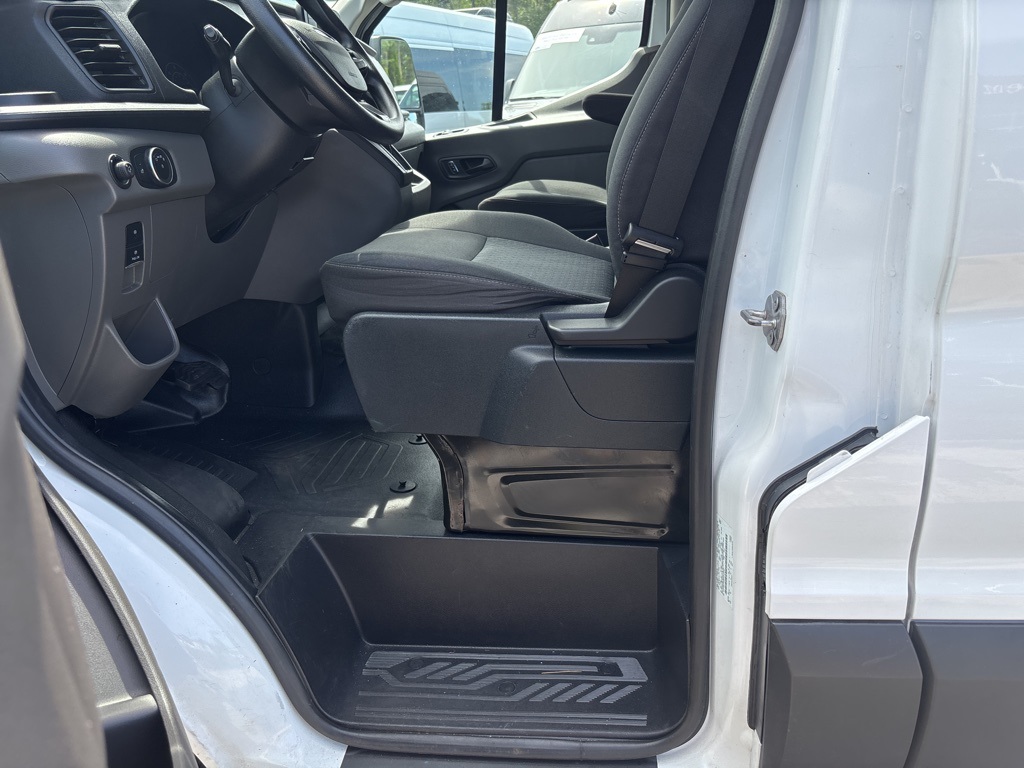 2024 Ford Transit Cargo Van photo 30