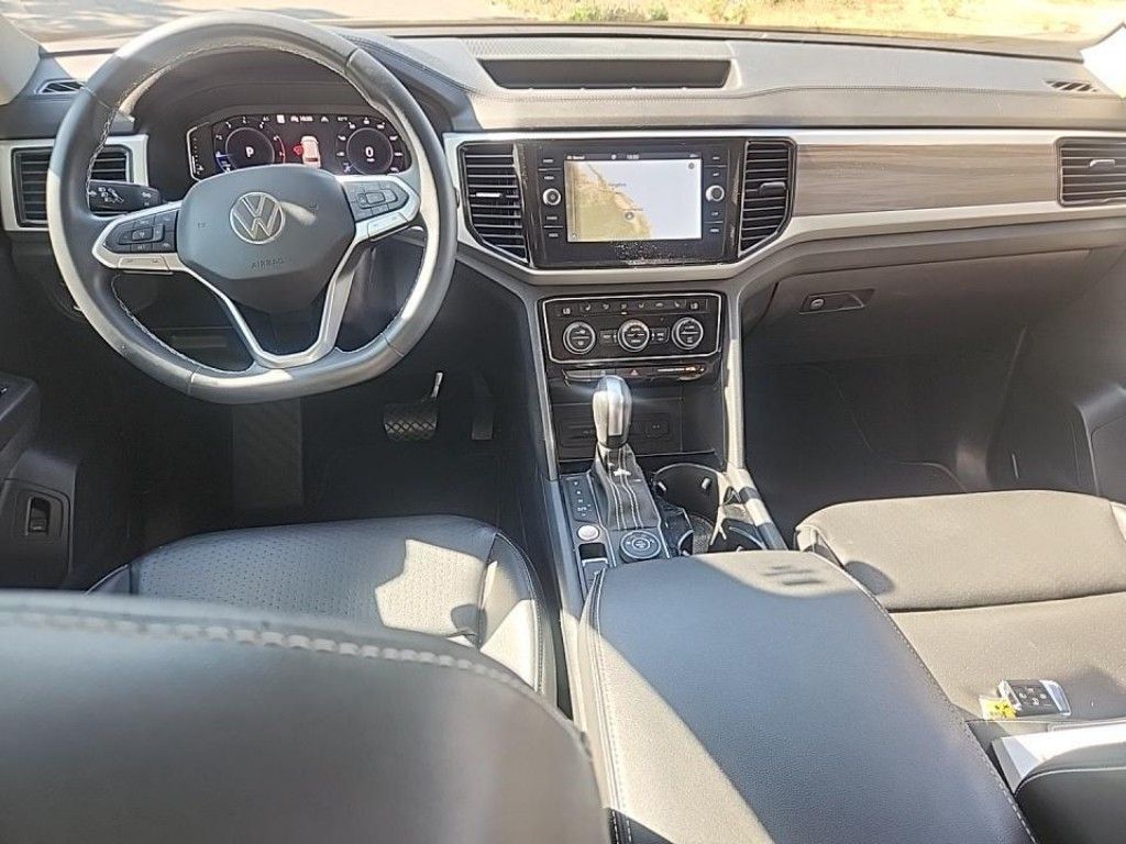 2022 Volkswagen Atlas V6 SEL photo 5